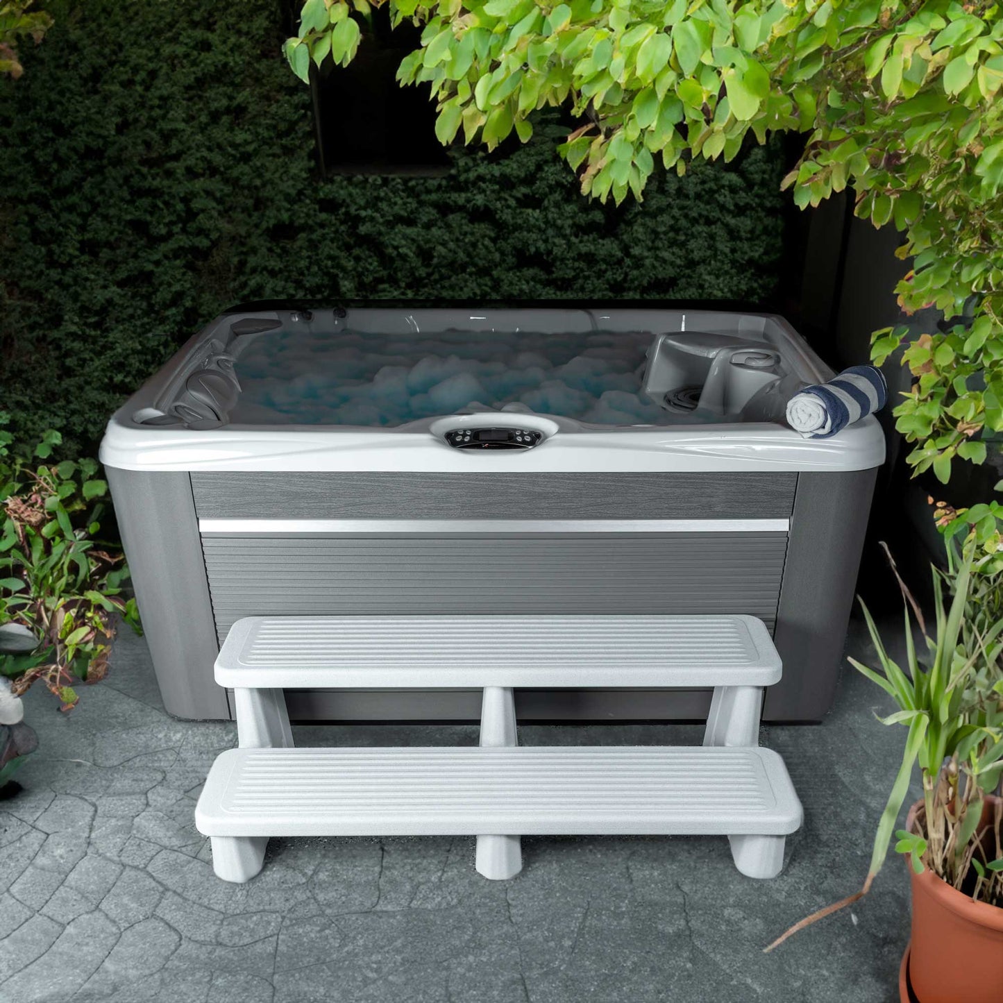 Power Step Spa Stair (Granite) #IND40524